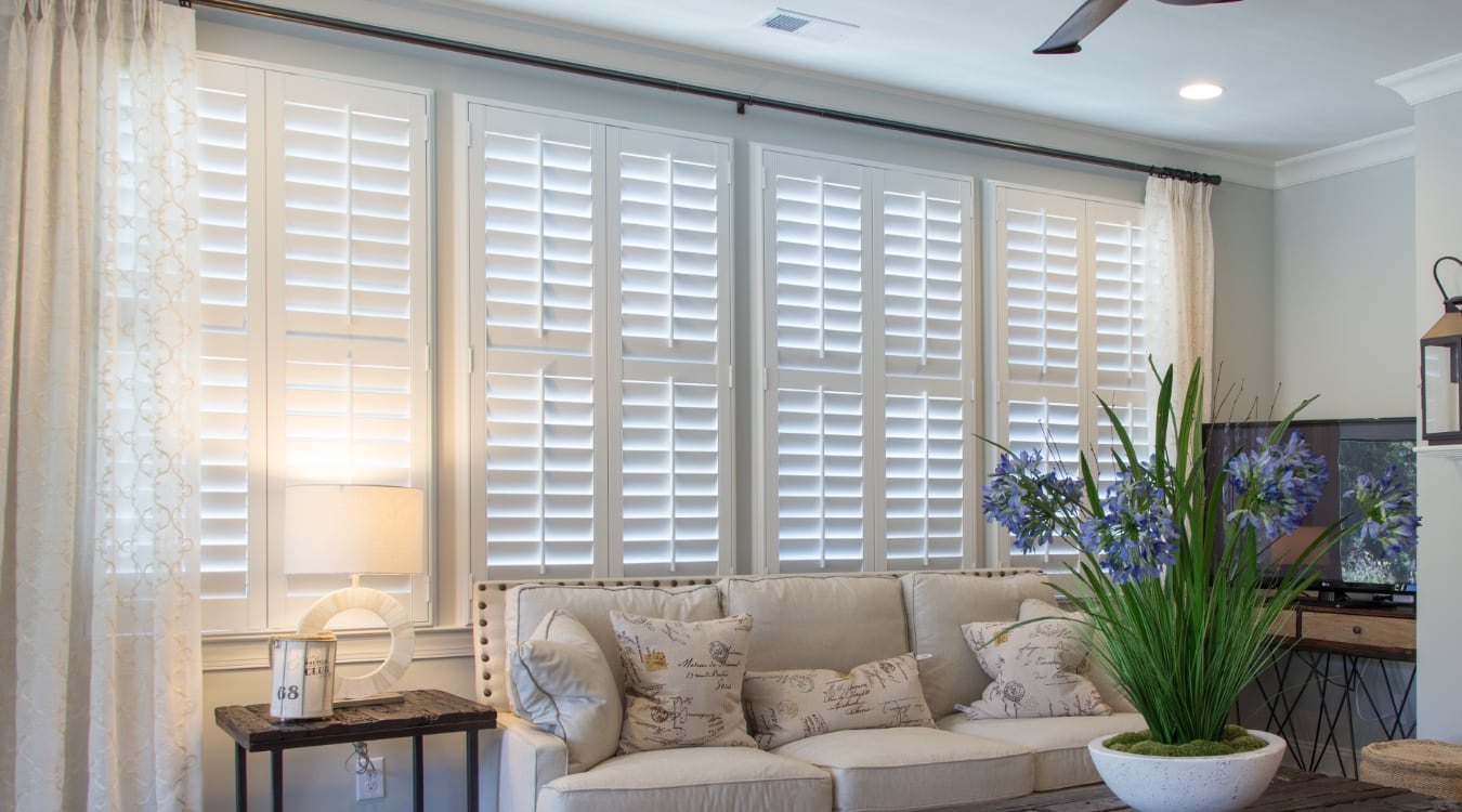 Energy efficient plantation shutters